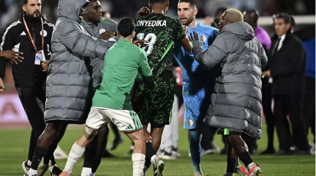 Altercation entre des joueurs algériens et nigérians