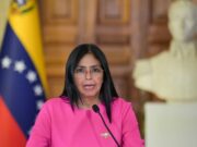 Venezuela: la présidente par intérim prête à coopérer avec les USA
