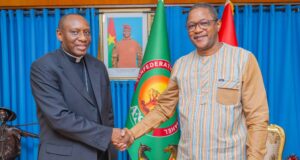 Burkina Faso-Vatican: le Nonce Apostolique chez le Chef de la diplomatie burkinabè