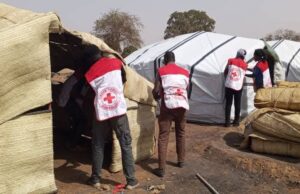 Incendie à Bigtogo: la Croix-Rouge burkinabè solidaire des PDI sinistrées