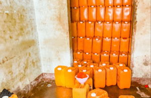 Ouagadougou: plus de 700 bidons de 20 litres d’huile alimentaire saisis