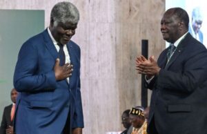 Côte d’Ivoire: le Premier ministre Robert Beugré Mambé reconduit à son poste