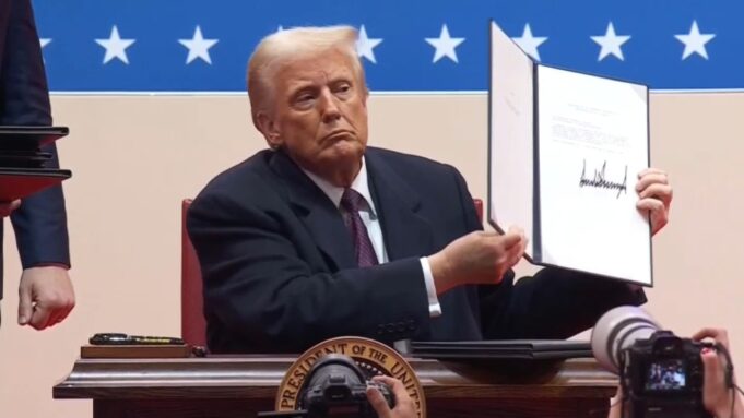 Trump ordonne le retrait des USA de 66 organisations internationales
