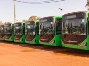 Nouveaux bus SOTRACO: financement historique de «44,865 milliards de francs CFA» de Vista Bank Burkina
