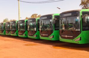 Nouveaux bus SOTRACO: financement historique de «44,865 milliards de francs CFA» de Vista Bank Burkina