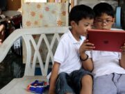 Des trucages vidéo à la manipulation en ligne: la menace que fait peser l’IA sur les enfants