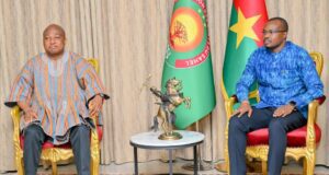 Le chef de la diplomation ghanéenne chez le Premier ministre burkinabè