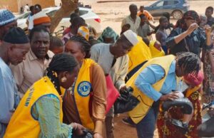 Jeûne musulman: les Lions à la mosquée de Kouba