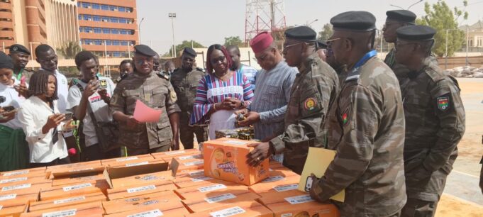Burkina: «1 502 400 comprimés de Tapentadol» découverts dans des cartons de biscuits.