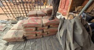 Burkina: des commerçants interpellés pour surfacturation du prix du ciment