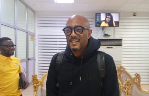 Burkina: le nouveau sélectionneur des Étalons A a atterri à Ouagadougou