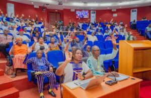 Burkina: la Représentation nationale adopte la charte de la Révolution
