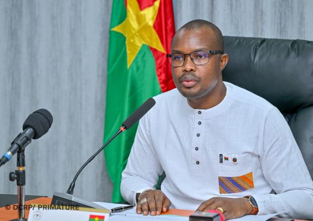 Le chef du gouvernement, Jean Emmanuel Ouédraogo