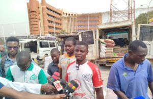 Burkina: les fraudeurs désormais « présentés devant les micros et cameras pour se confesser »