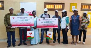LONAB: plus de 97 millions FCFA remis à deux gagnants du 4+1 du PMU’B à Ouagadougou