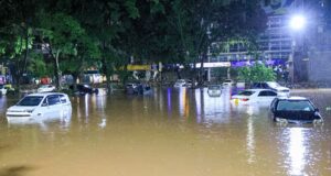 «45 morts» dans des inondations