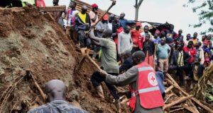 «48 morts et 95 personnes portées disparues» dans des glissements de terrain