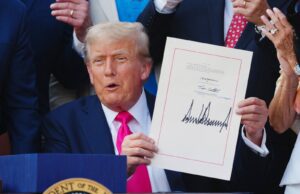 Trump aura sa signature sur les billets de banque américains