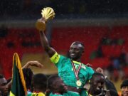 CAN 2025: et si les Marocains refusaient ce trophée que la CAF leur donne de force?