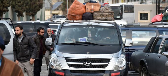 Des millions de personnes fuient la guerre en Iran et au Liban