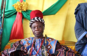Sa Majesté Untamba de Fada N’Gourma s’est endormi