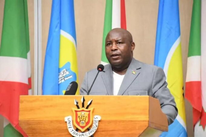 Le Président en exercice de l’Union Africaine chez le Président en exercice de la Confédération AES