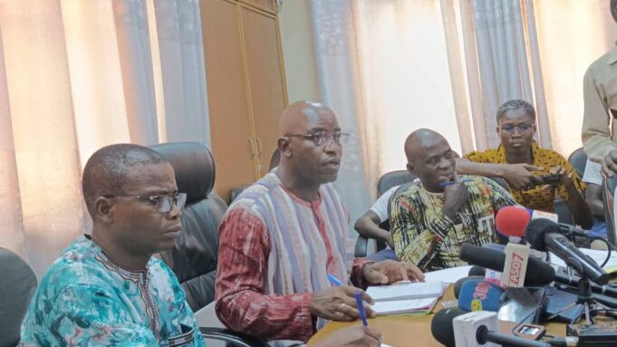 Tabac au Burkina: plus de 100 acteurs en infraction, d’importantes cargaisons de cigarettes saisies