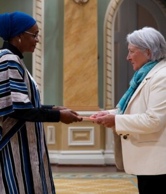 Canada: l’Ambassadeur Nandy Somé/Diallo présente ses Lettres de créance à la Gouverneure générale