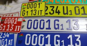 Burkina: 13 693 cartes grises de véhicules et 54 603 de motos confectionnées attendent leur retrait