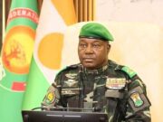 Déchéance provisoire de nationalité nigérienne de deux personnes