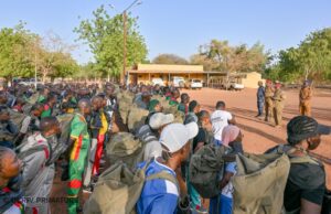 Burkina: le personnel de la Primature en immersion patriotique