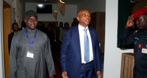 Le président de la CAF est arrivé à Dakar