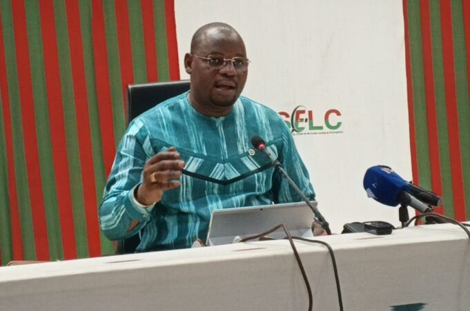 Burkina: l’Etat donne 8 jours aux débiteurs pour s’acquitter des créances de plus de 100 milliards F CFA