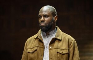 Affaire Kémi Séba: l’audience reportée au 11 mai prochain
