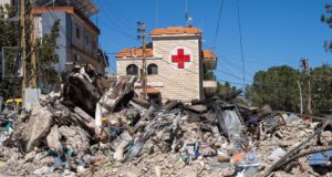 Au Liban, une trêve vacillante sur fond de frappes et de destructions
