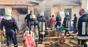 Burkina: des articles d’un magasin de stockage en feu à Bobo