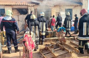Burkina: des articles d’un magasin de stockage en feu à Bobo