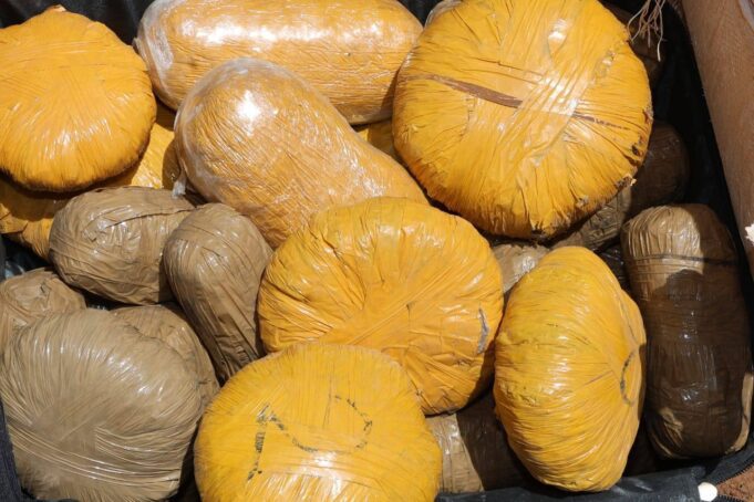 Un fraudeur arrêté avec 46 kg de drogue s’explique