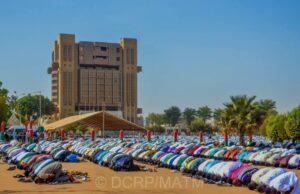 Burkina/Tabaski: l’heure de la prière dans les grands espaces à Ouaga et à Bobo
