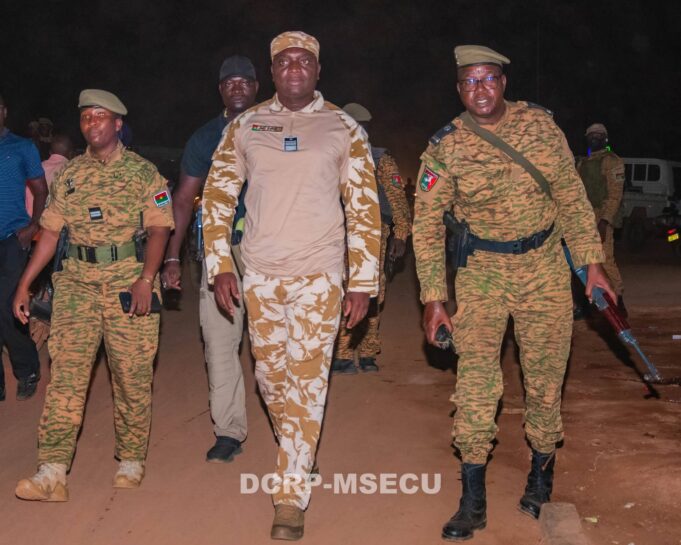 Opération Wibga-2: le ministre de la Sécurité sur le terrain à Ouagadougou
