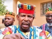 Burkina: un chef coutumier décoiffé pour «attitudes indignes»