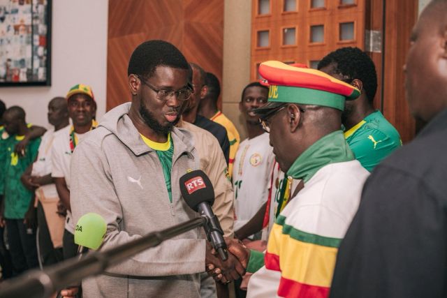 Les supporters sénégalais de retour accueillis par Bassirou Diomaye Faye