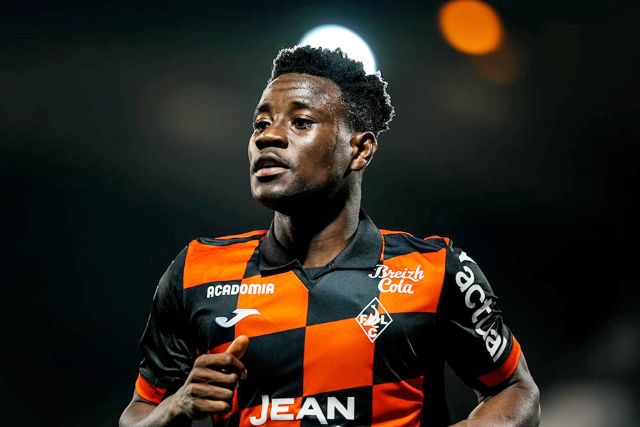 Ligue 1: le Burkinabè Arsène Kouassi sacré Pépite de l’année 2026
