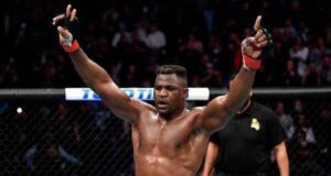 Francis Ngannou signe un retour éclatant en MMA avec un KO expéditif