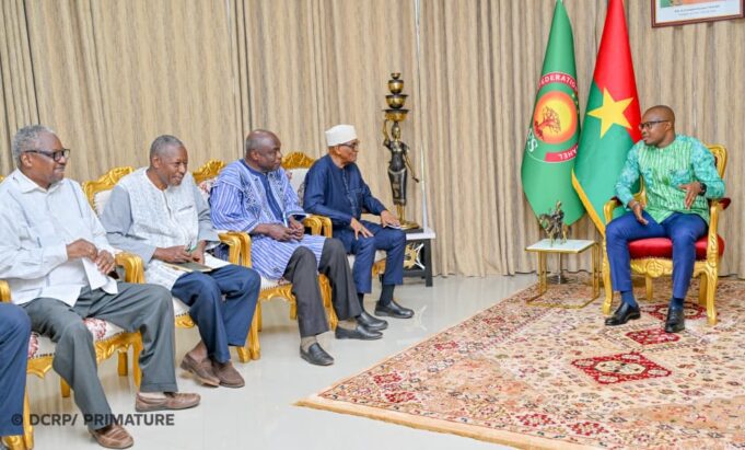 Mobilisation des compétences nationales: les anciens ambassadeurs réaffirment leur disponibilité au service du Burkina