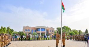 Burkina: le «sacrifice» des combattants tombés «ne sera pas vain» (PM)