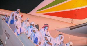 Hadj 2026: retour de 342 pèlerins à Ouagadougou