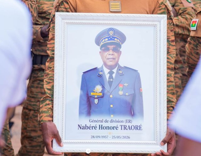 Burkina: hommage au Général de Division à la retraite Nabéré Honoré TRAORE