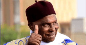Sénégal: Bassirou Diomaye Faye rend un vibrant hommage à Abdoulaye Wade