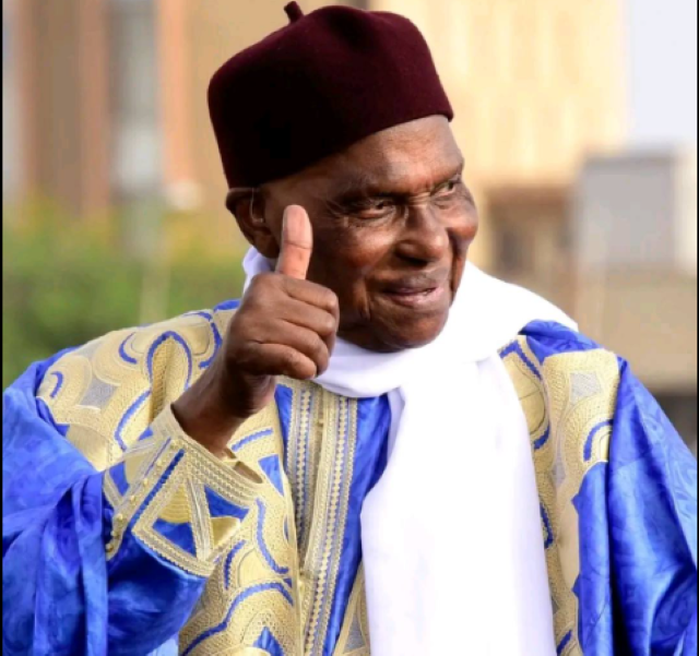 Sénégal: Bassirou Diomaye Faye rend un vibrant hommage à Abdoulaye Wade